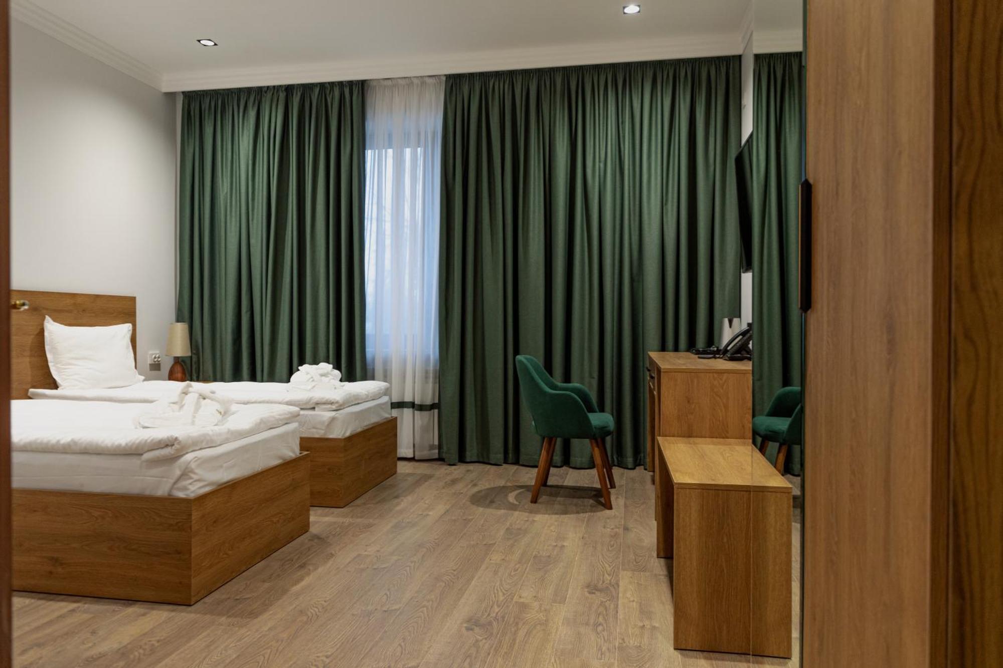 Green Hills Resort Uzbekistan Chimbaylyk Экстерьер фото